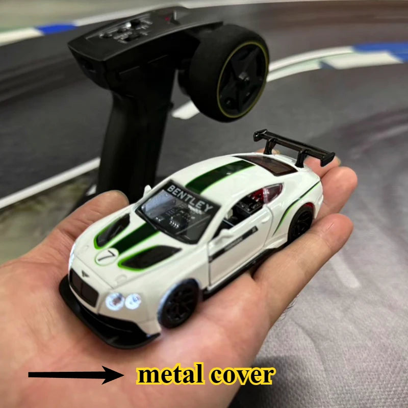 1/43 Mini Drift Race RC Auto a quattro ruote motrici RTR 4WD Radio 2.4G Racing Drifting Ad Alta Velocità Modello di Controllo Remoto Giocattolo Ragazzi Regalo