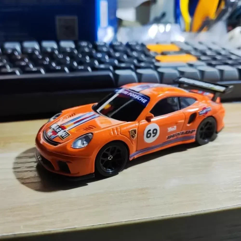 1/43 Mini Drift Race RC Auto a quattro ruote motrici RTR 4WD Radio 2.4G Racing Drifting Ad Alta Velocità Modello di Controllo Remoto Giocattolo Ragazzi Regalo