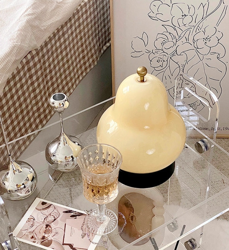 weight 2050g Pear Table Lamp Charging Touch Portable Glass Lamp