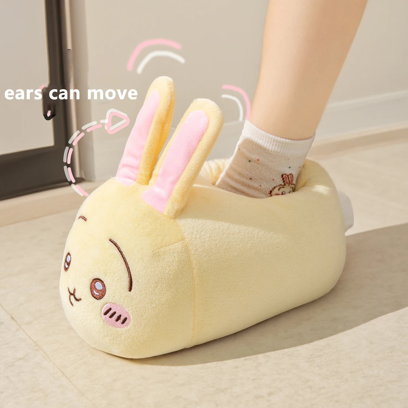 Chiikawa Usachi Orecchie mobili Cartoon Kawaii Simpatiche pantofole di cotone Anime Scarpe di peluche Pantofole da interno per la casa antiscivolo e impermeabili