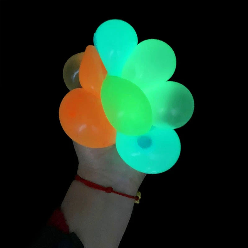 Luminoso Wall Target Ball Sucker giocattoli di decompressione appiccicosi Squeeze Ball For Kid Teen Adult Colorful TPR Toy Balls colore casuale