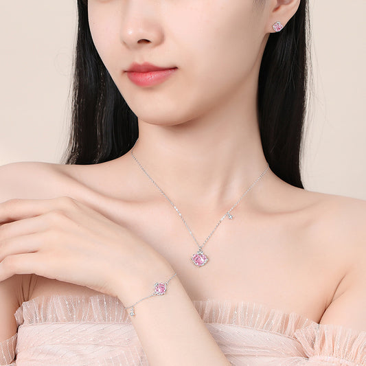 Original Sweet Girl Sterling Silver Ins Zircon Clavicle Chain Light Luxury All-matching Necklace 10g